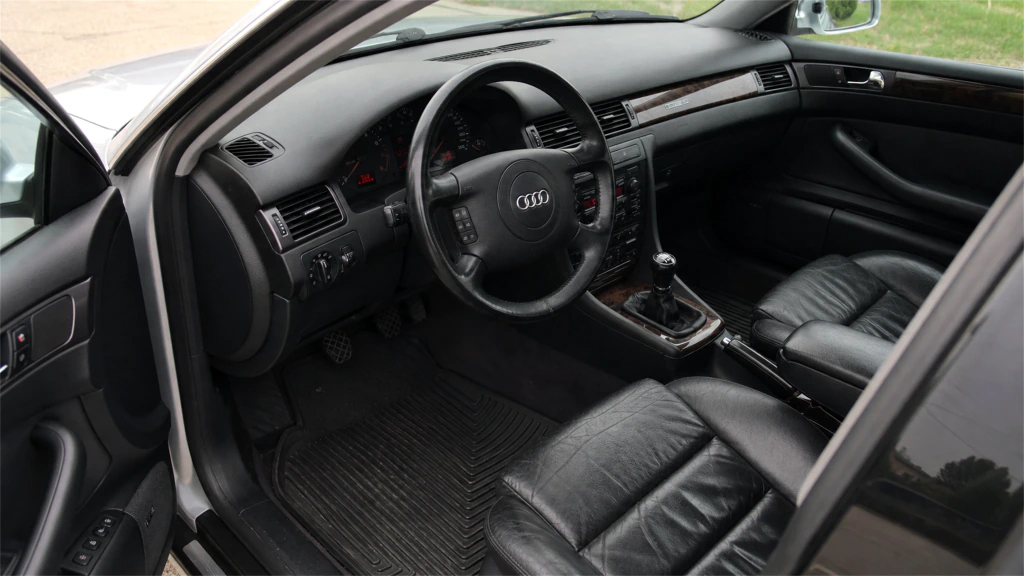 Audi C5 A6 2.7T (2000-2004) Inspection Guide Interior support visual