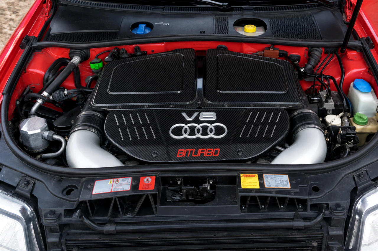 Audi C5 RS6 (2003) Inspection Guide engine bay image