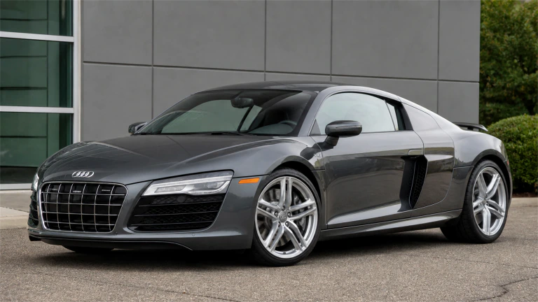 Audi R8 V10 gated manual (U.S.-market 2009-2015) buyer guide article hero image