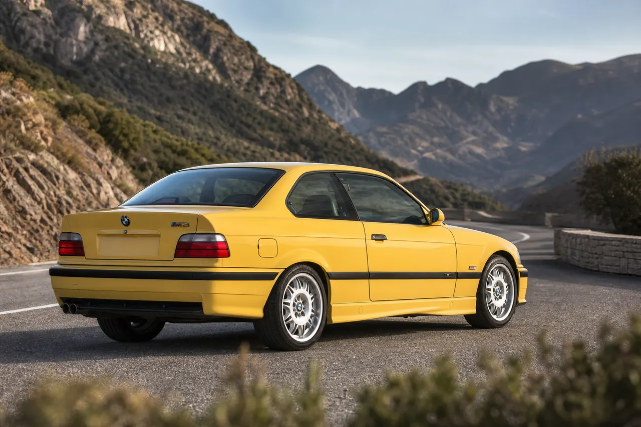 BMW E36 M3 design context support visual from the Mxticle provider package