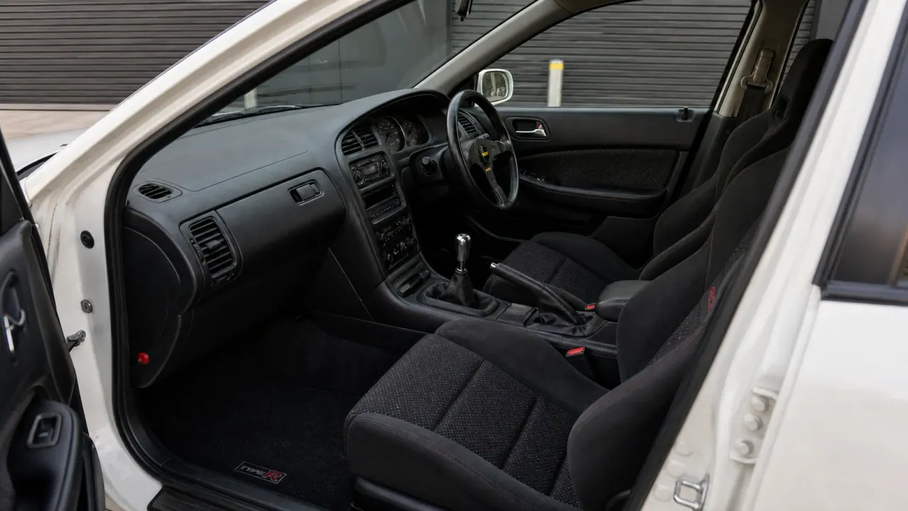 Honda Accord Type R Recaro and Momo-style interior support visual from the MxTicleCars provider package